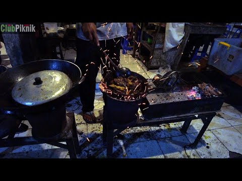 Nostalgia di Sate Klatak Pak Bari Pasar Wonokromo, Yogyakarta